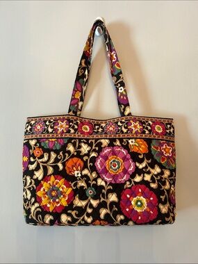 Vera Bradley Suzani (Winter 2011) Tote Bag